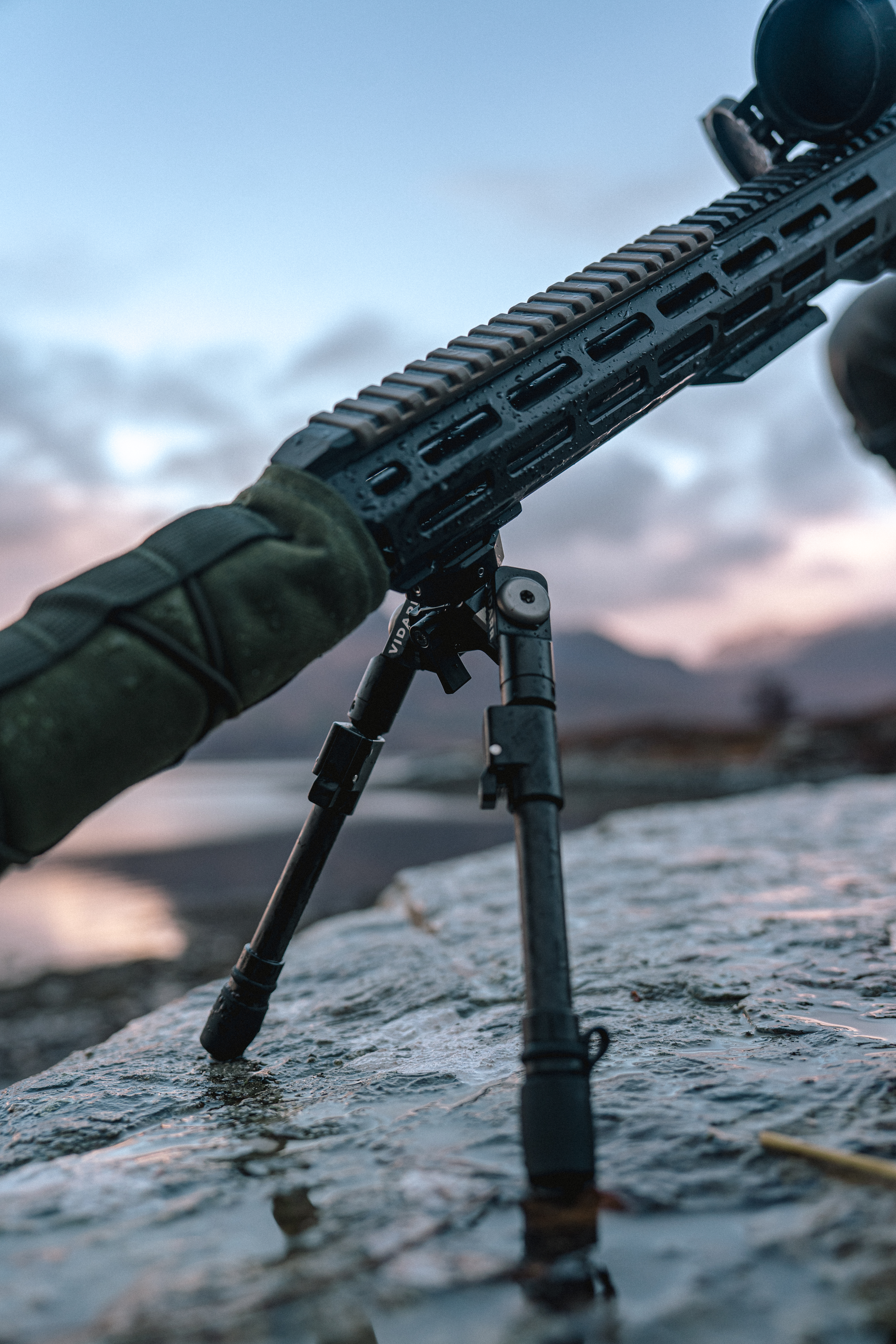 Spartan Vidarr Zweibein M-Lok  Höhe : 12,5 - 23,5 cm