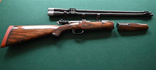 Rep.-Büchse Johannsen TD  .375H&H / .300 Win Mag Mod. CLassic Safari