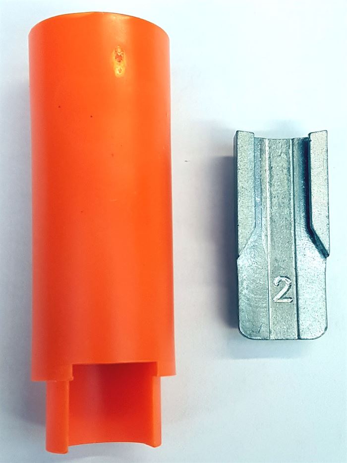 550 CF .38 S&W Dillon Conversion Kit Adapter zwischen